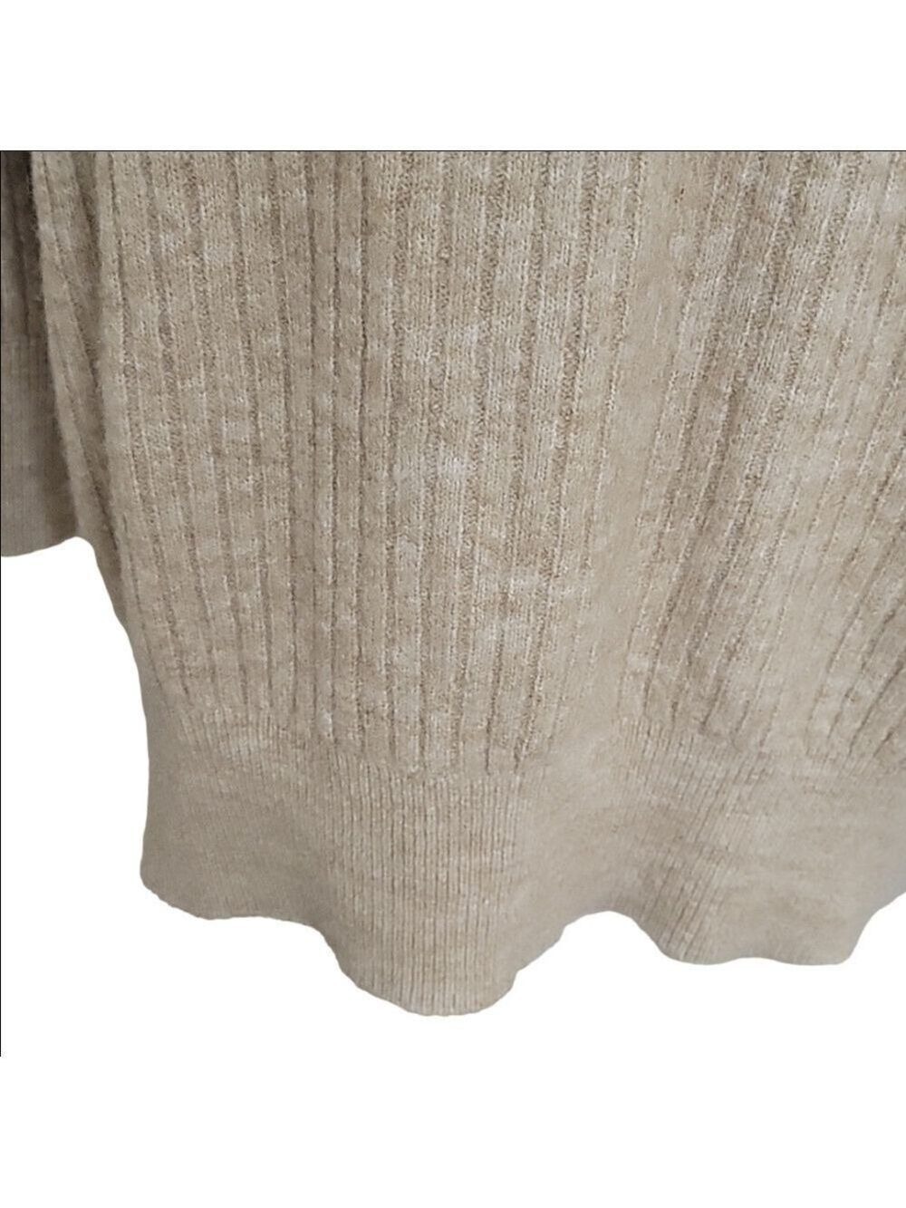 H&M Tan Sweater Large - Picture 4 of 10